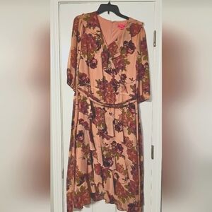 Dusty Rose Floral Print Betsy Johnson Dress w/Waist Tie